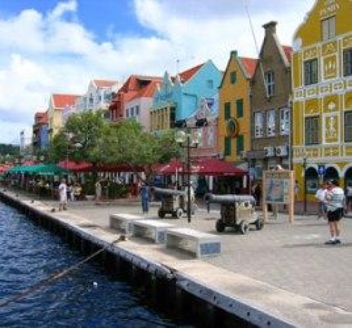 Air Canada anuncia servicio semanal entre Toronto y Cura&ccedil;ao