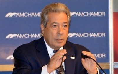 El hotelero dominicano Rafael Blanco sacude a pol&iacute;ticos