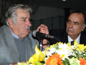 Como te digo Lescano, te digo Kechichián