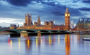 Londres y Par&iacute;s se al&iacute;an para conquistar a los millennials
