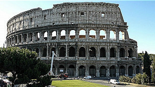 Coliseo de Roma "en riesgo" por obra del metro