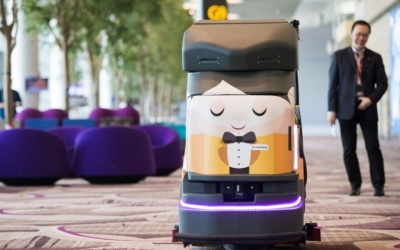 Te presentamos el primer aeropuerto donde s&oacute;lo te atender&aacute;n robots