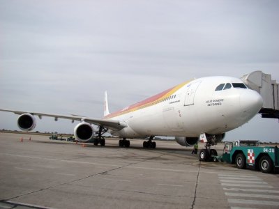 Airbus de Iberia sali&oacute; de Carrasco y aterriz&oacute; en emergencia en EZE