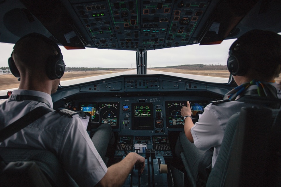 Modernizan el procedimiento de registro de la actividad de vuelo en Argentina
