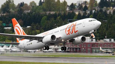  GOL anuncia severo corte en la oferta de vuelos en 2013
