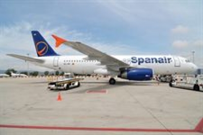 Spanair inicia la devoluci&oacute;n de sus aviones