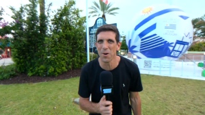 "Uruguay nom&aacute;" en Miami, con la pelota gigante de la celeste
