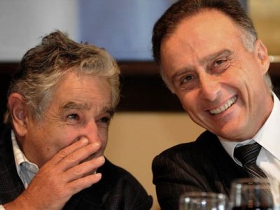 ¿Estamos todos locos?, ¿Qué blinda a Mujica y Cía.?