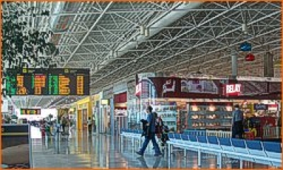 Hasta 14 de 42 aeropuertos españoles pueden quedarse sin vuelos