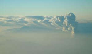 Alerta para tr&aacute;fico a&eacute;reo en Guatemala por erupciones volc&aacute;nicas 