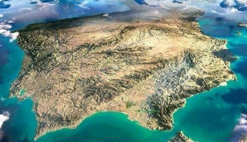 Espa&ntilde;a resiste: las reservas a destinos han aumentado un 26%