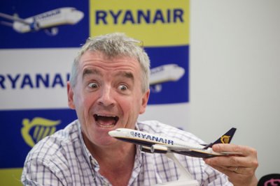 Ryanair se postula para ser feeder de IAG; Air LIngus y TAP