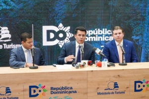 Rep&uacute;blica Dominicana logra en Fitur 2023 m&aacute;s de US$ 3 mil millones para desarrollo tur&iacute;stico