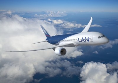 LAN lanza su nuevo vuelo en Foz. Defendiendo los intereses misioneros