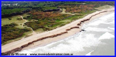 Costa Atlántica. La ciudad balneario de Miramar. Entre las dunas y el bosque