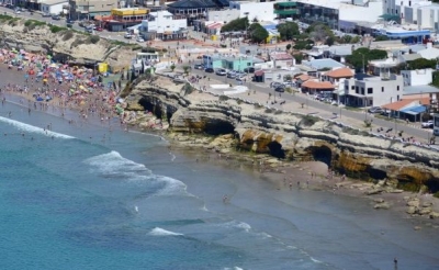 Las Grutas y el conflicto aeronáutico