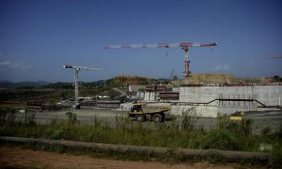Administrador del Canal de Panam&aacute; anuncia "principio de acuerdo" con el consorcio