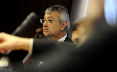 Pluna: Pintado, Bergara y Porteiro a comisión de Senado