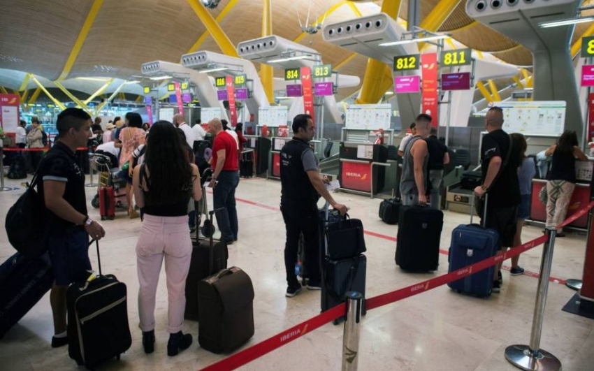 La ecotasa europea a aerolíneas alarma al sector turístico