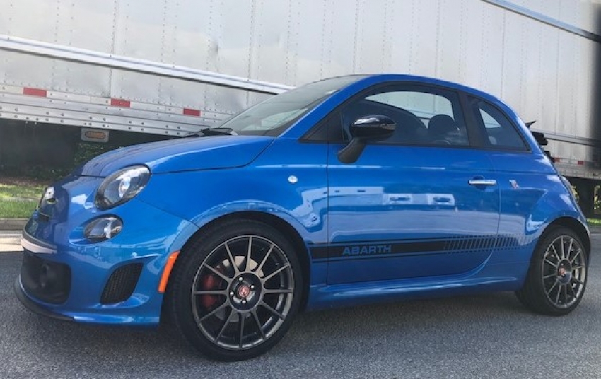 El auto de la semana: Fiat 500C Abarth Cabrio