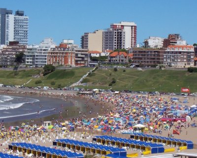 Mar del Plata: aseguran que este año el agua está más cálida y más limpia