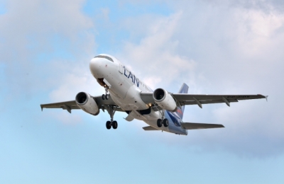 LATAM Airlines inaugura vuelo Lima- Montevideo sin escalas