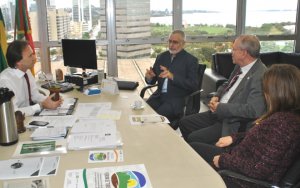 Buscan asociar futuro tur&iacute;stico de Uruguay y R&iacute;o Grande do Sul
