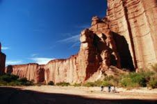 Argentina inaugura un circuito turístico dedicado a los dinosaurios