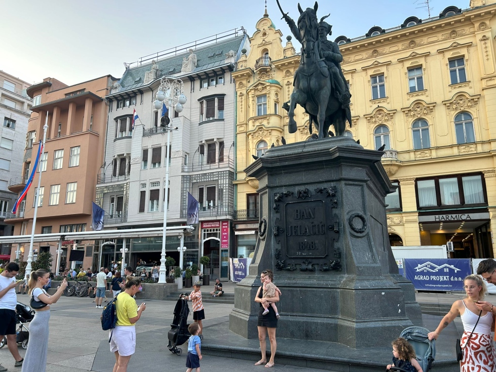 Plaza Ban Jelačić, Zagreb