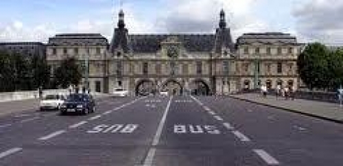 Par&iacute;s