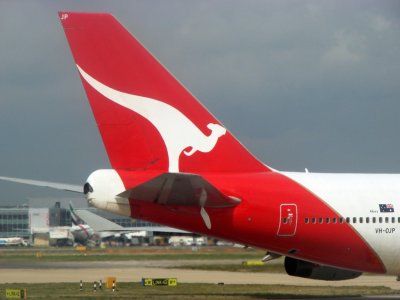 Primer ministro australiano descarta rescate para Qantas