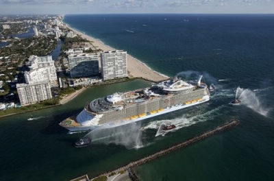 Royal Caribbean acuerda con un astillero alem&aacute;n la construcci&oacute;n de dos nuevos barcos