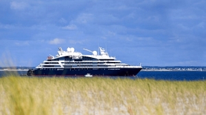 Crucero Le Jacques Cartier desembarca pasajeros con Covid-19 en Marsella