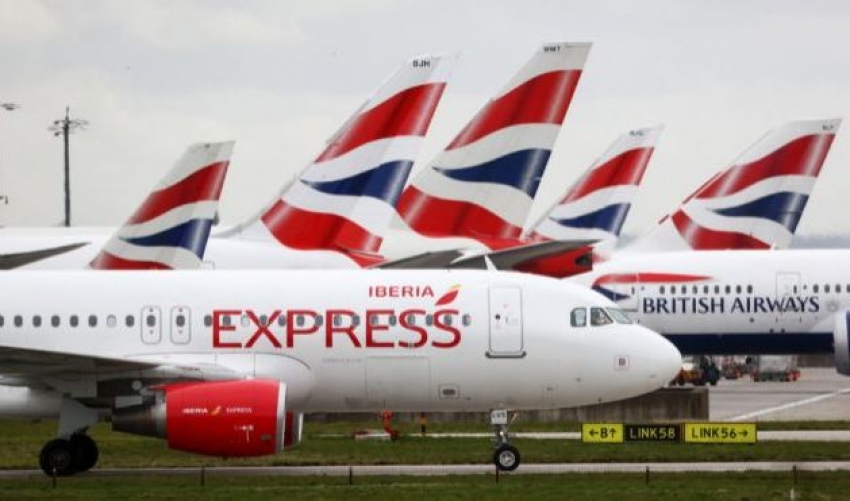 IAG elimina el veto a los inversores ajenos a la UE y vuela en el Ibex