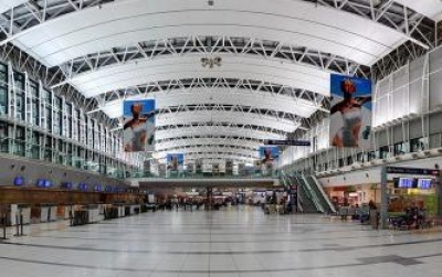 Las aerol&iacute;neas en Argentina buscan vender en d&oacute;lares ante el peso d&eacute;bil