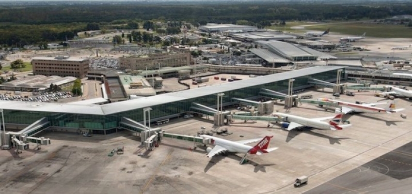 Argentina limita los vuelos de Europa, EE.UU., Brasil y M&eacute;xico