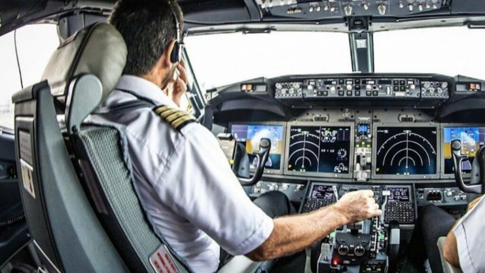 Avi&oacute;n con un &uacute;nico piloto: 40 pa&iacute;ses piden su legalizaci&oacute;n
