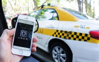 Taxistas y remiseros se unen para competir con Easy y Uber