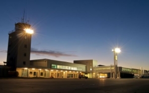 Gobierno argentino promete ampliar todos los aeropuertos del pa&iacute;s