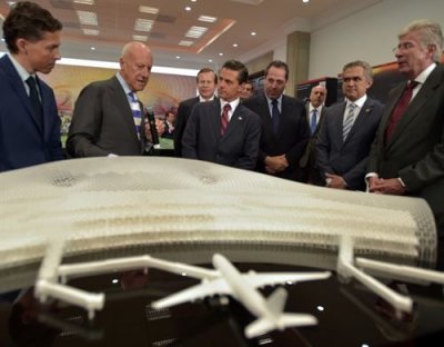 Pe&ntilde;a Nieto y Norman Foster, nuevo aeropuerto M&eacute;xico
