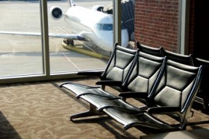 Hay aeropuertos de Ecuador donde a&uacute;n esperan controles por &eacute;bola