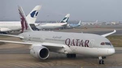 Qatar Airways aterriza con el primer superjumbo A380 en Doha