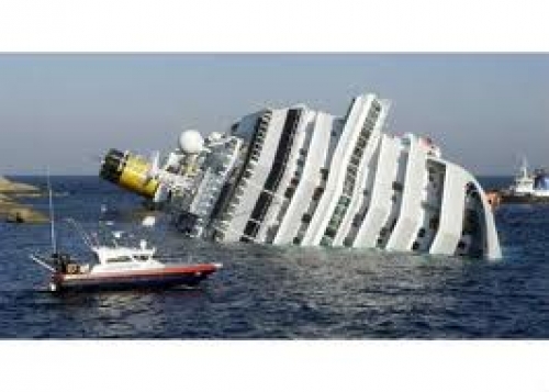Restos del Costa Concordia se convierten en atractivo tur&iacute;stico