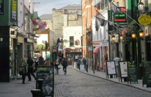 Música, arte y mucho ambiente en las calles de la intensa Dublín