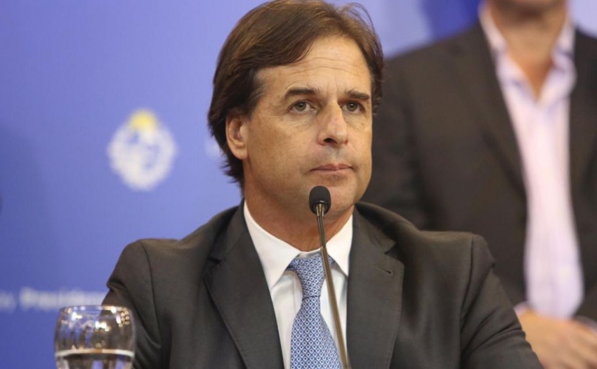 Uruguay: encuesta de Equipos Consultores muestra apoyo mayoritario al Presidente al mes de asumir