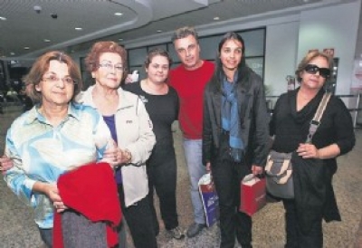 "Ya en tierra, llor&aacute;bamos todos juntos"