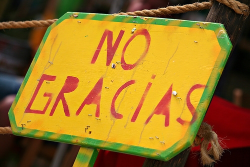 Culebr&oacute;n web II: el sindicato de Pluna pretende marcarnos l&iacute;mites, pero Fernando Alberti quiere ser nuestro amigo en Facebook