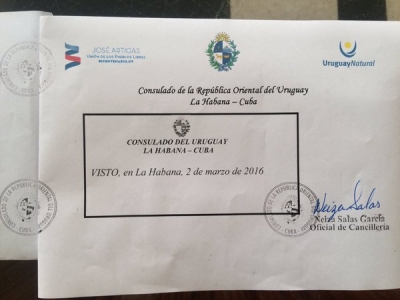 @Flor_uy pasó por el Consulado de Uruguay en La Habana