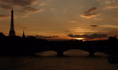 Par&iacute;s tiene el mayor n&uacute;mero de hu&eacute;spedes en diez a&ntilde;os