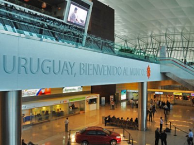 MINTURD recibió conformidad de Air France con ocupación de vuelos que arriban a Montevideo